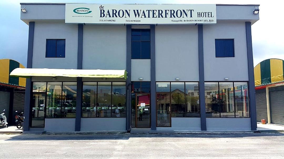 Мотель Baron Water Front Куах Екстер'єр фото