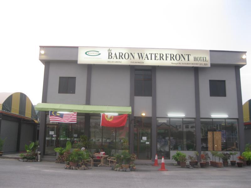 Мотель Baron Water Front Куах Екстер'єр фото
